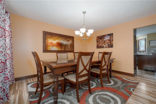 2392 Bowers Street NW, Uniontown, OH 44685