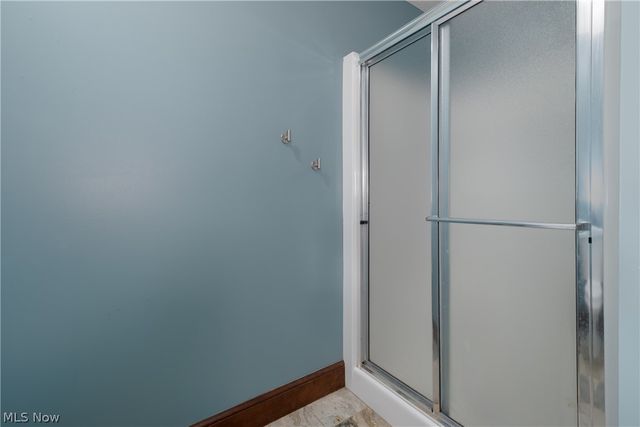 2392 Bowers Street NW, Uniontown, OH 44685