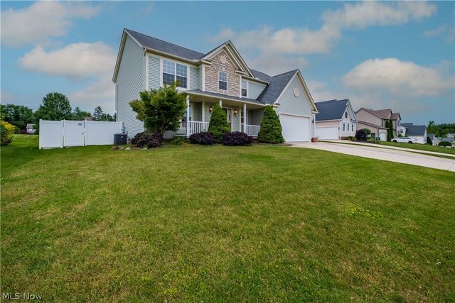 2392 Bowers Street NW, Uniontown, OH 44685