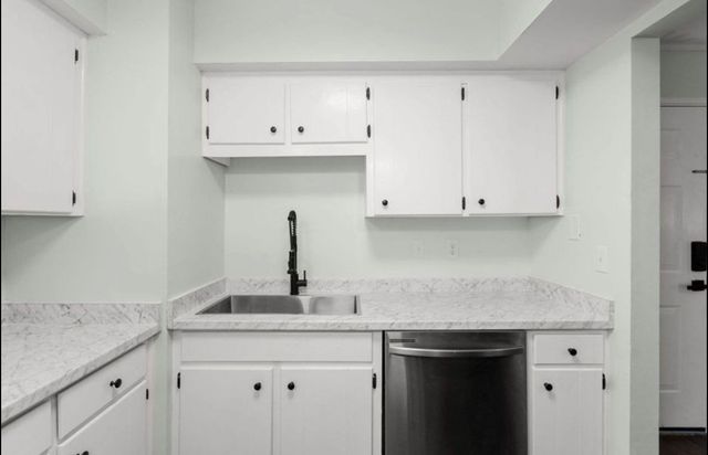 2325 Elliston Pl Apt 410, Nashville, TN 37203