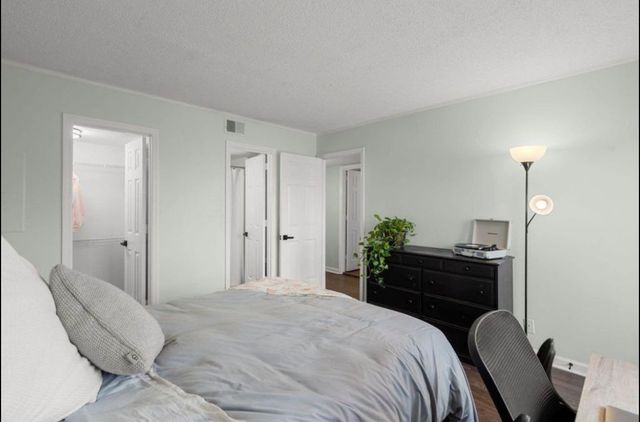 2325 Elliston Pl Apt 410, Nashville, TN 37203