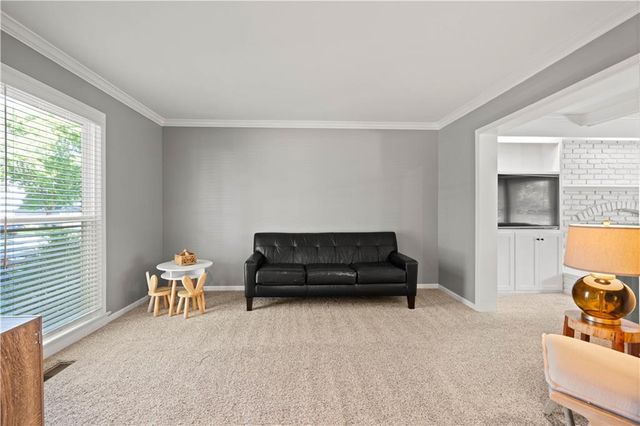 9413 Hall Drive, Lenexa, KS 66219