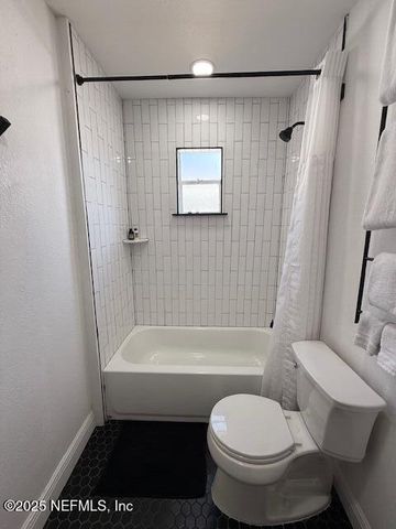 2811 COLLEGE Street, Jacksonville, FL 32205