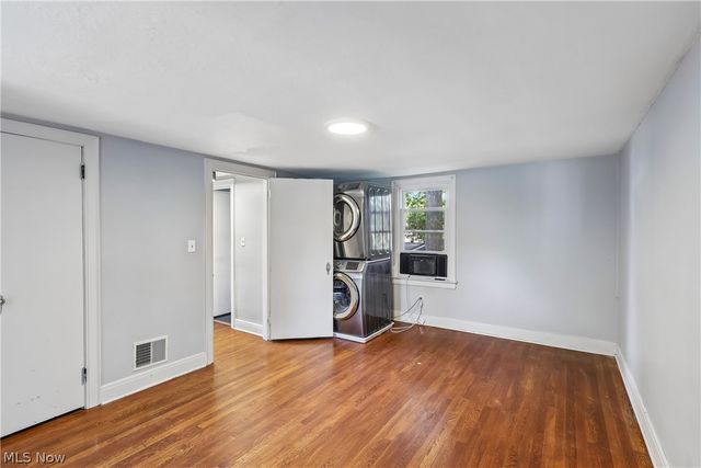 1824 Edgewood Street NE, Warren, OH 44483