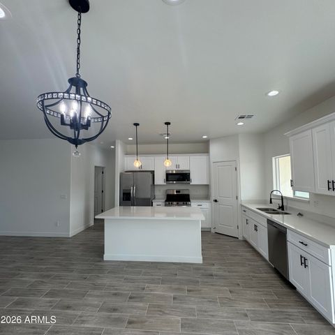 12291 W LOBO Drive, Arizona City, AZ 85123