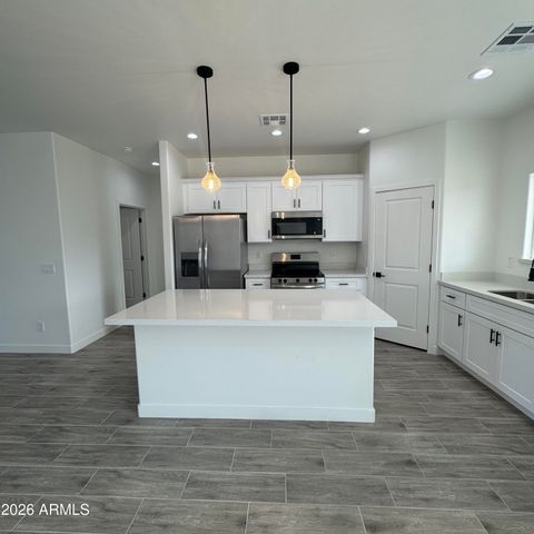 12291 W LOBO Drive, Arizona City, AZ 85123