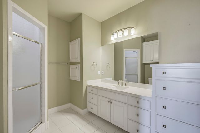5916 Forest Highlands Drive, Fort Worth, TX 76132