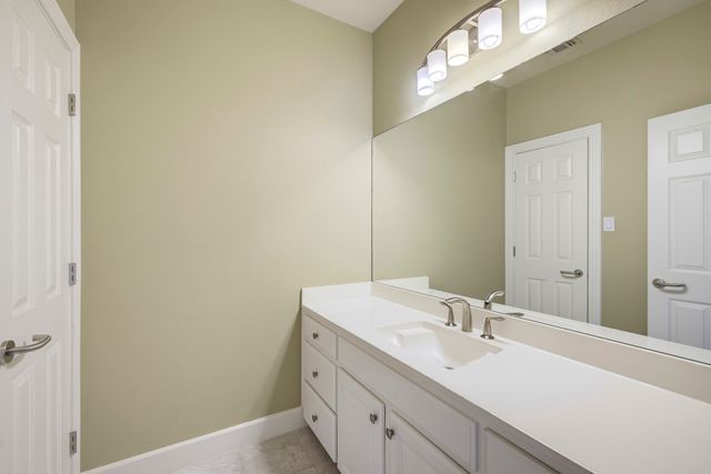 5916 Forest Highlands Drive, Fort Worth, TX 76132