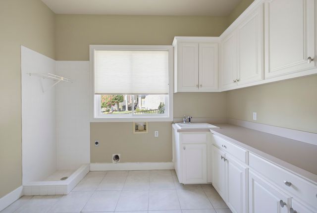 5916 Forest Highlands Drive, Fort Worth, TX 76132