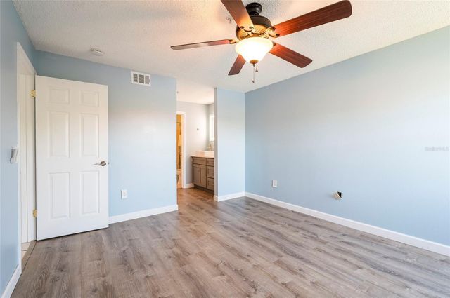 2400 FEATHER SOUND DRIVE 1125, Clearwater, FL 33762