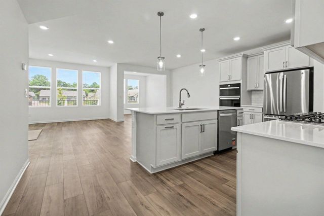 5660 Corgi Drive, Pittsfield Charter Twp, MI 48108