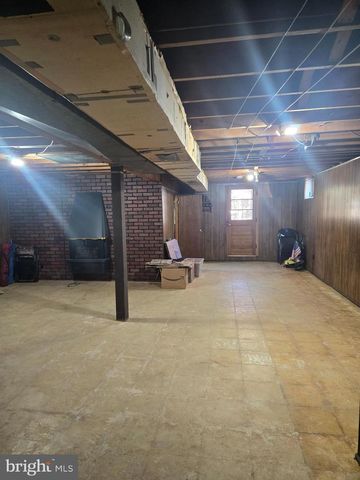 7230 GUNPOWDER RD, Baltimore, MD 21220