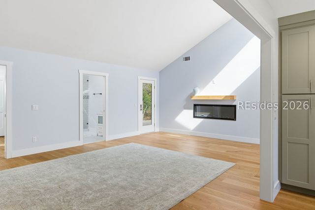 4 Possum Ln, Hilton Head Island, SC 29928