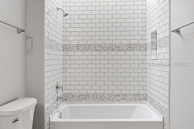 4 Possum Ln, Hilton Head Island, SC 29928