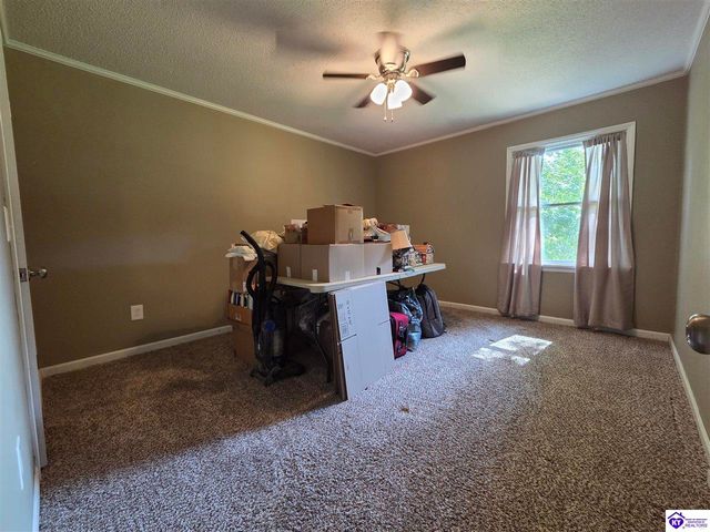 311 Forest Trace, Radcliff, KY 40160