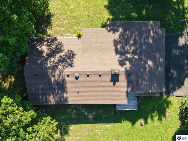 311 Forest Trace, Radcliff, KY 40160