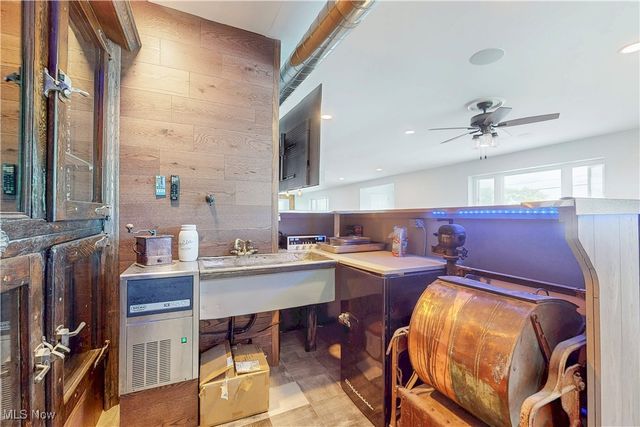 8720 Us-22A, Bloomingdale, OH 43910