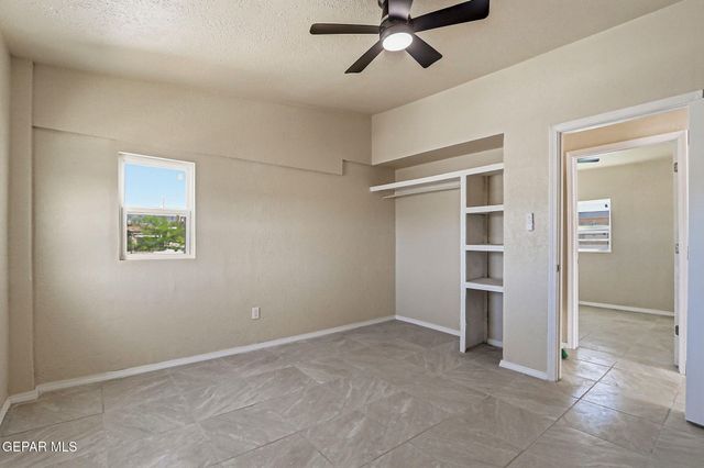 8038 N Desert Boulevard, Canutillo, TX 79835