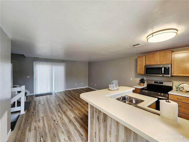 2145 Chapel Drive, Fairborn, OH 45324