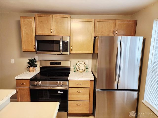 2145 Chapel Drive, Fairborn, OH 45324
