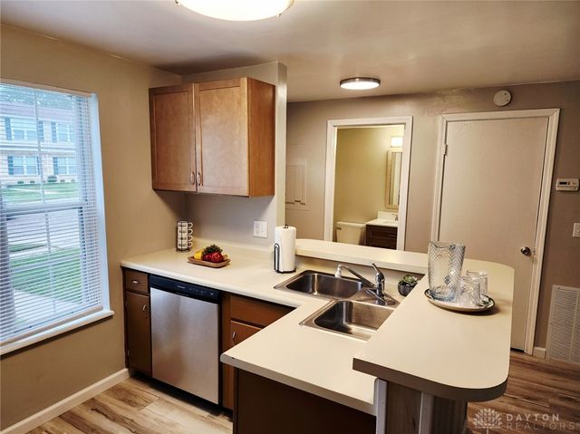 2145 Chapel Drive, Fairborn, OH 45324