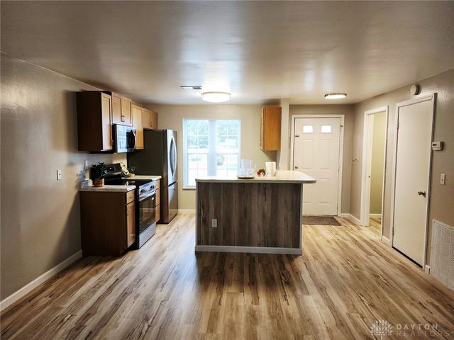 2145 Chapel Drive, Fairborn, OH 45324
