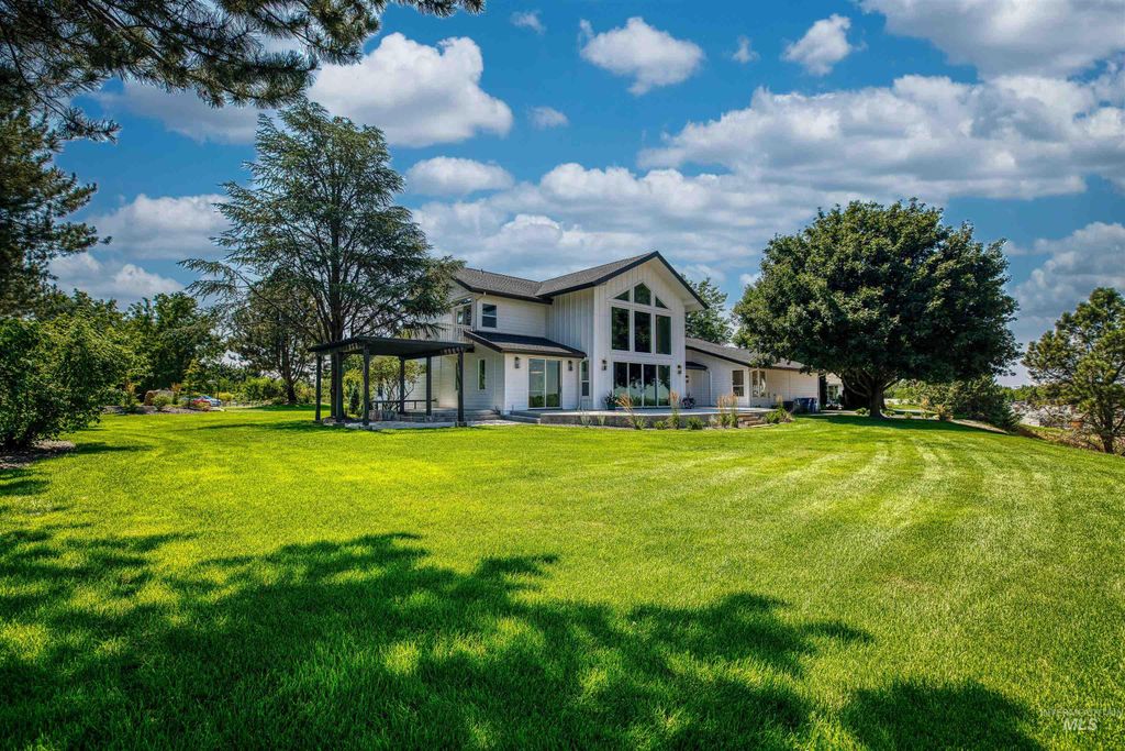 1458 W Sandy Ct, Meridian, ID 83646 photo 3