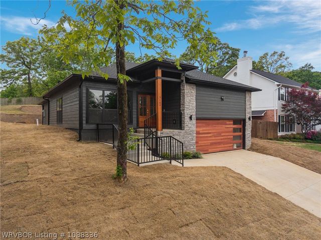 3704 Glen Flora Way, Fort Smith, AR 72908