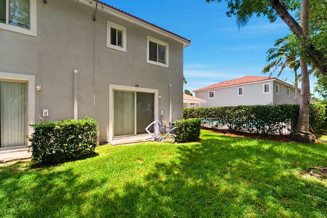 6720 Cypress Walk Terrace, Tamarac, FL 33321