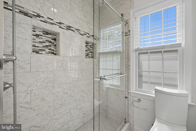 10218 TAMARACK DR, Vienna, VA 22182