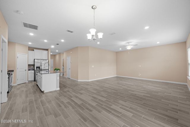 9544 LOVAGE Lane, Jacksonville, FL 32219