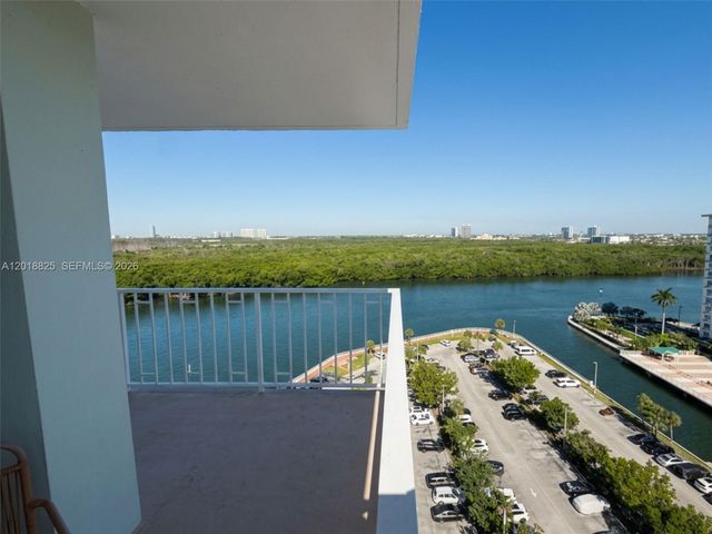 500 Bayview Dr 1421, Sunny Isles Beach, FL 33160