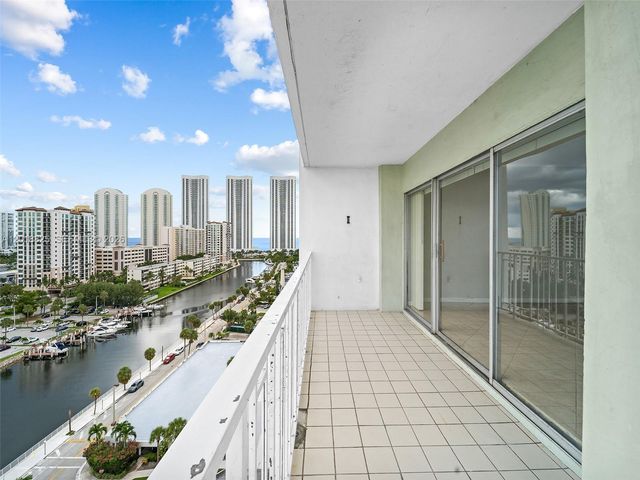 500 Bayview Dr 1421, Sunny Isles Beach, FL 33160
