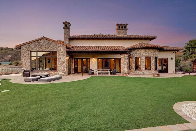 18179 El Brazo, Rancho Santa Fe, CA 92067