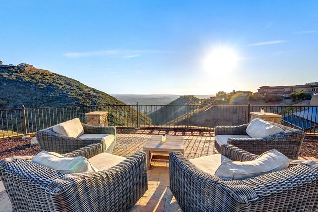 18179 El Brazo, Rancho Santa Fe, CA 92067