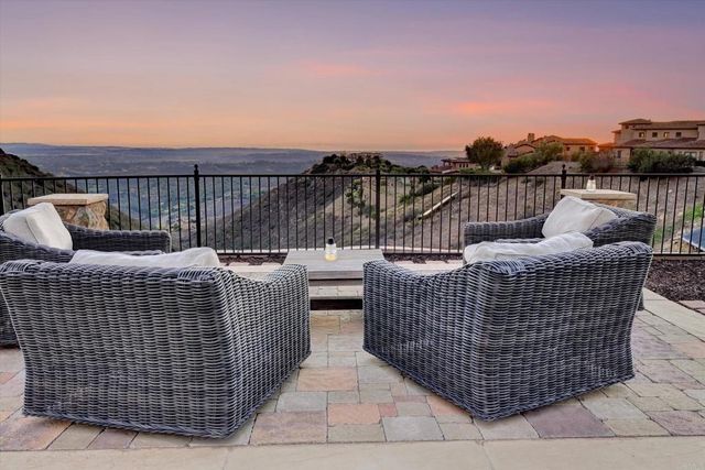 18179 El Brazo, Rancho Santa Fe, CA 92067