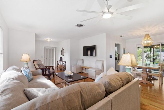 2050 DUNSTON COVE ROAD, Clearwater, FL 33755
