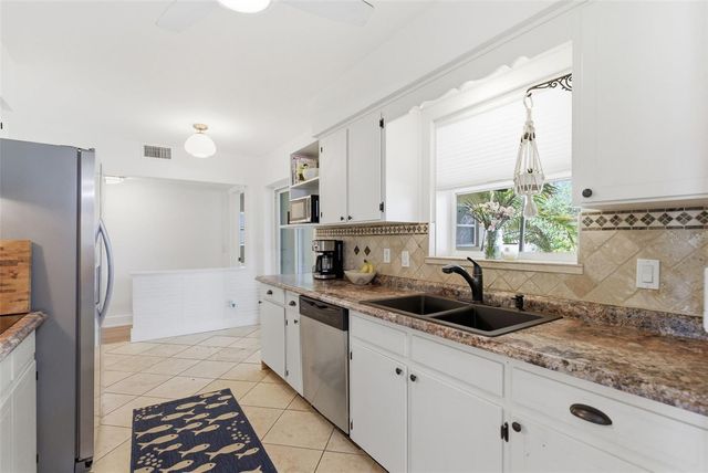2050 DUNSTON COVE ROAD, Clearwater, FL 33755