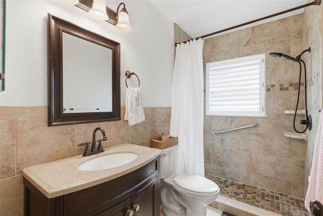 2050 DUNSTON COVE ROAD, Clearwater, FL 33755