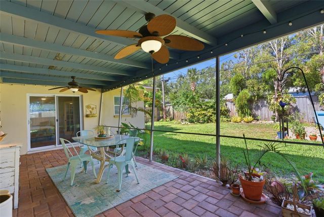 2050 DUNSTON COVE ROAD, Clearwater, FL 33755