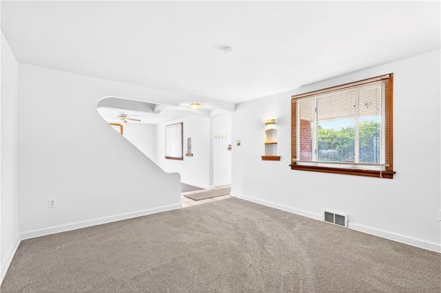 102 Payne Hill Rd, Jefferson Hills, PA 15025