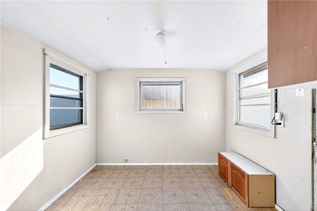 102 Payne Hill Rd, Jefferson Hills, PA 15025