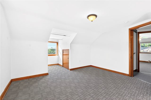 102 Payne Hill Rd, Jefferson Hills, PA 15025