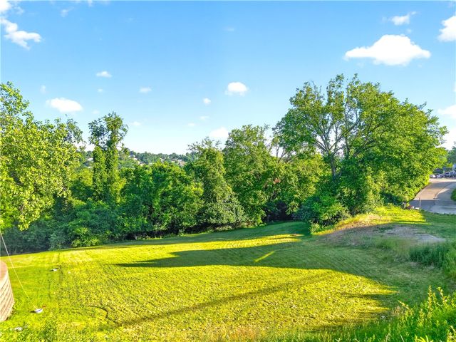 102 Payne Hill Rd, Jefferson Hills, PA 15025