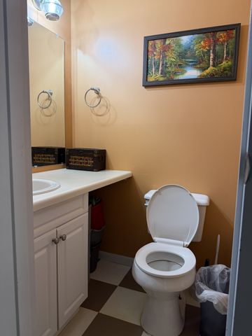 72 Wilshire Heights Dr, Crossville, TN 38558