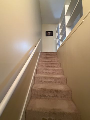 72 Wilshire Heights Dr, Crossville, TN 38558
