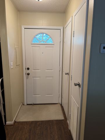 72 Wilshire Heights Dr, Crossville, TN 38558