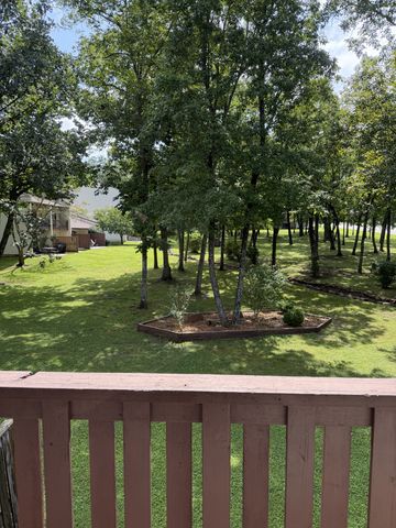 72 Wilshire Heights Dr, Crossville, TN 38558
