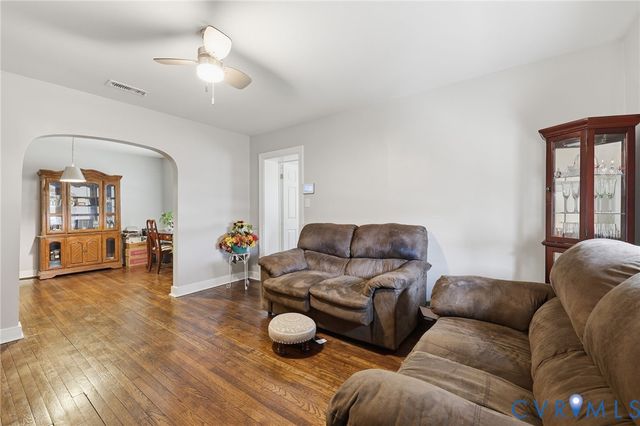 2219 Ferndale Ave, Petersburg, VA 23803