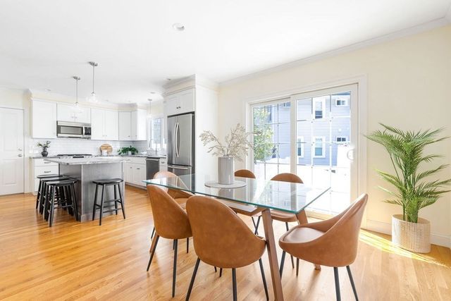 60-62 Maynard St 1, Arlington, MA 02474